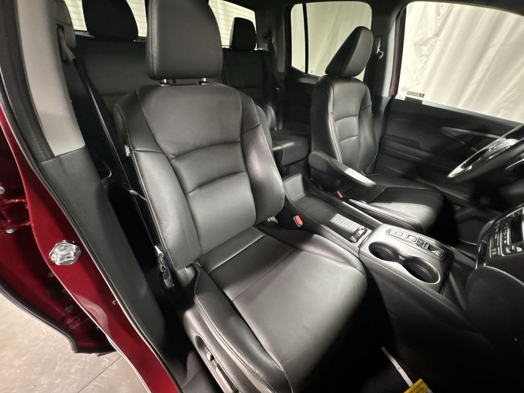 used 2023 Honda Ridgeline car, priced at $35,209