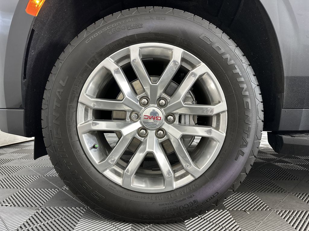 used 2023 GMC Yukon XL car, priced at $61,366