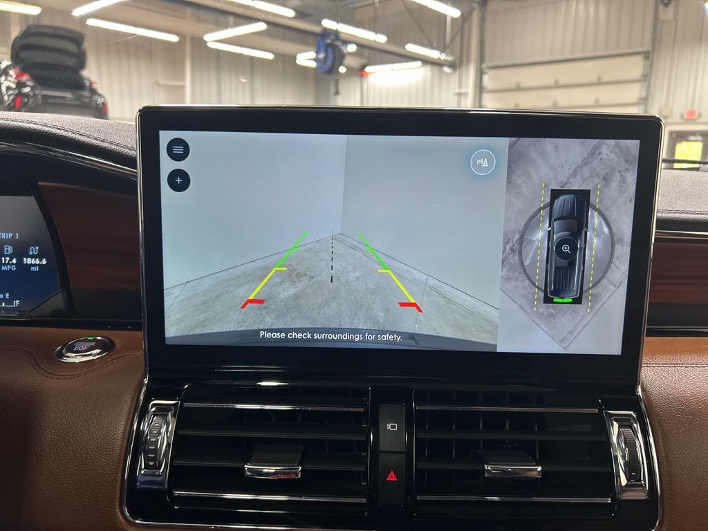 used 2024 Lincoln Navigator L car, priced at $76,329