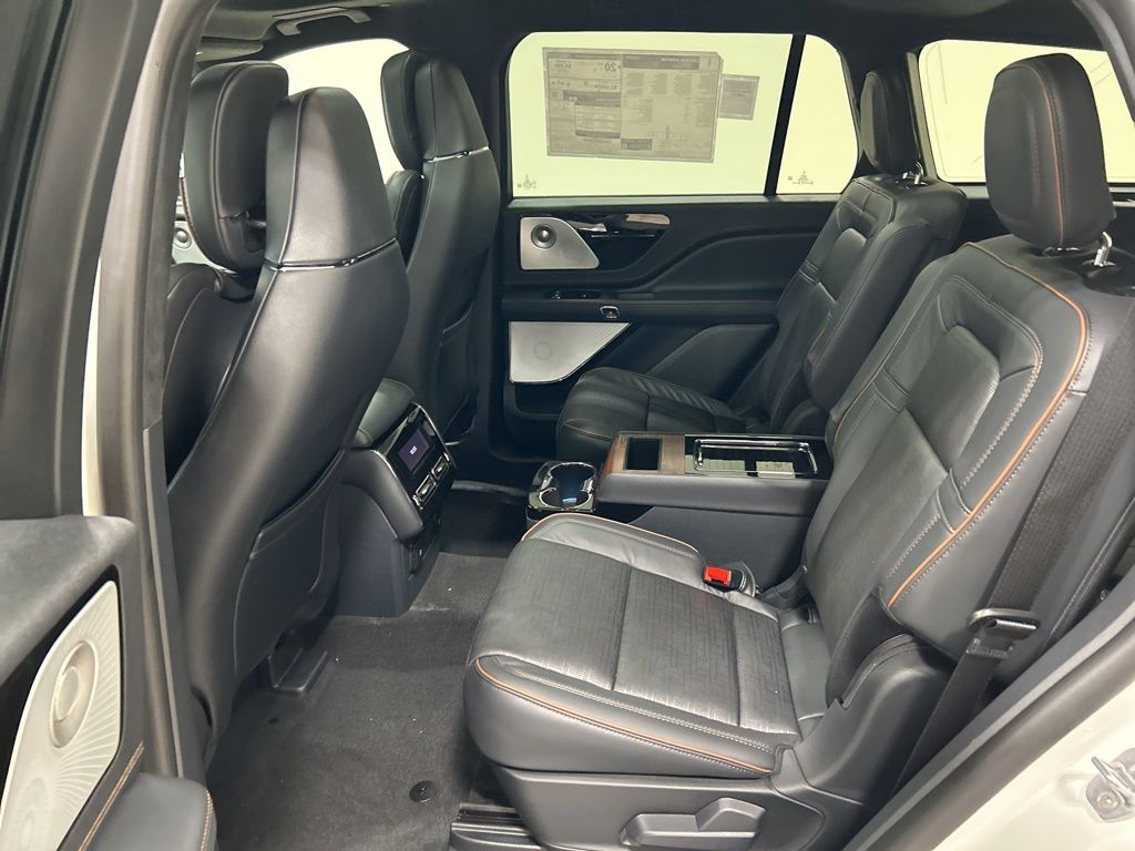 new 2026 Lincoln Aviator car, priced at $95,025