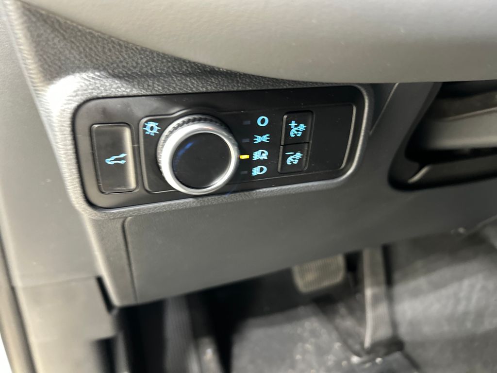 new 2025 Ford Explorer car, priced at $41,769