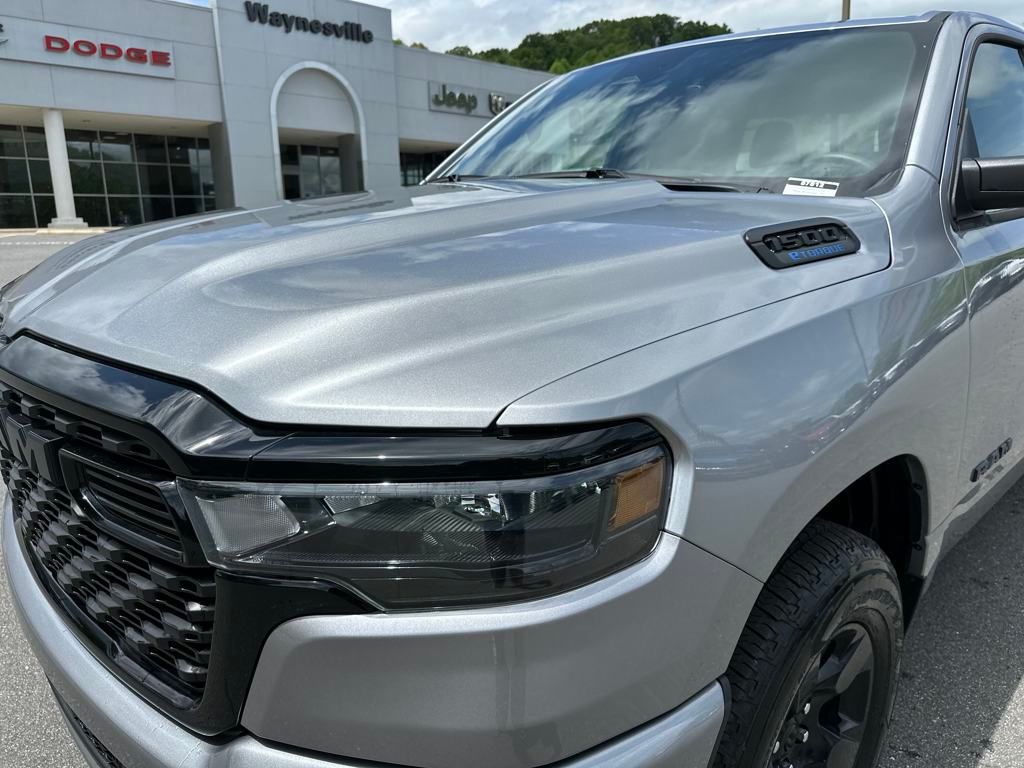new 2025 Ram 1500 car, priced at $40,990