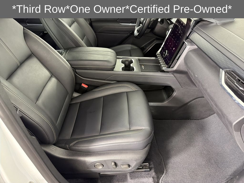 used 2024 GMC Acadia car, priced at $41,999