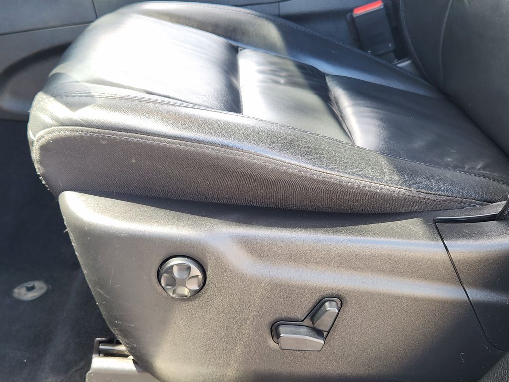 used 2018 Jeep Grand Cherokee car, priced at $13,392