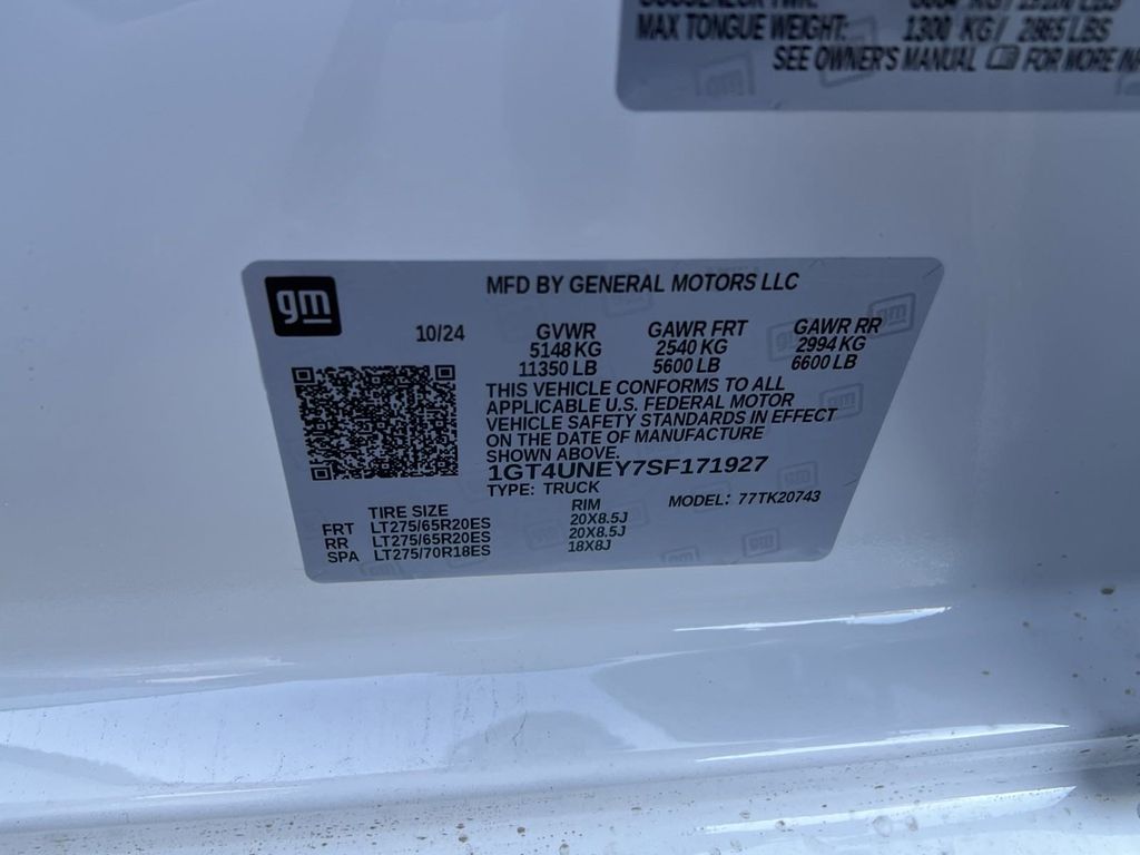 new 2025 GMC Sierra 2500HD car, priced at $80,403