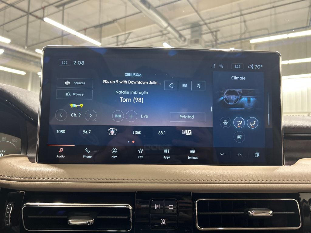 used 2022 Lincoln Nautilus car, priced at $35,794