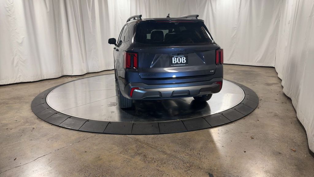 new 2025 Kia Sorento car, priced at $45,735