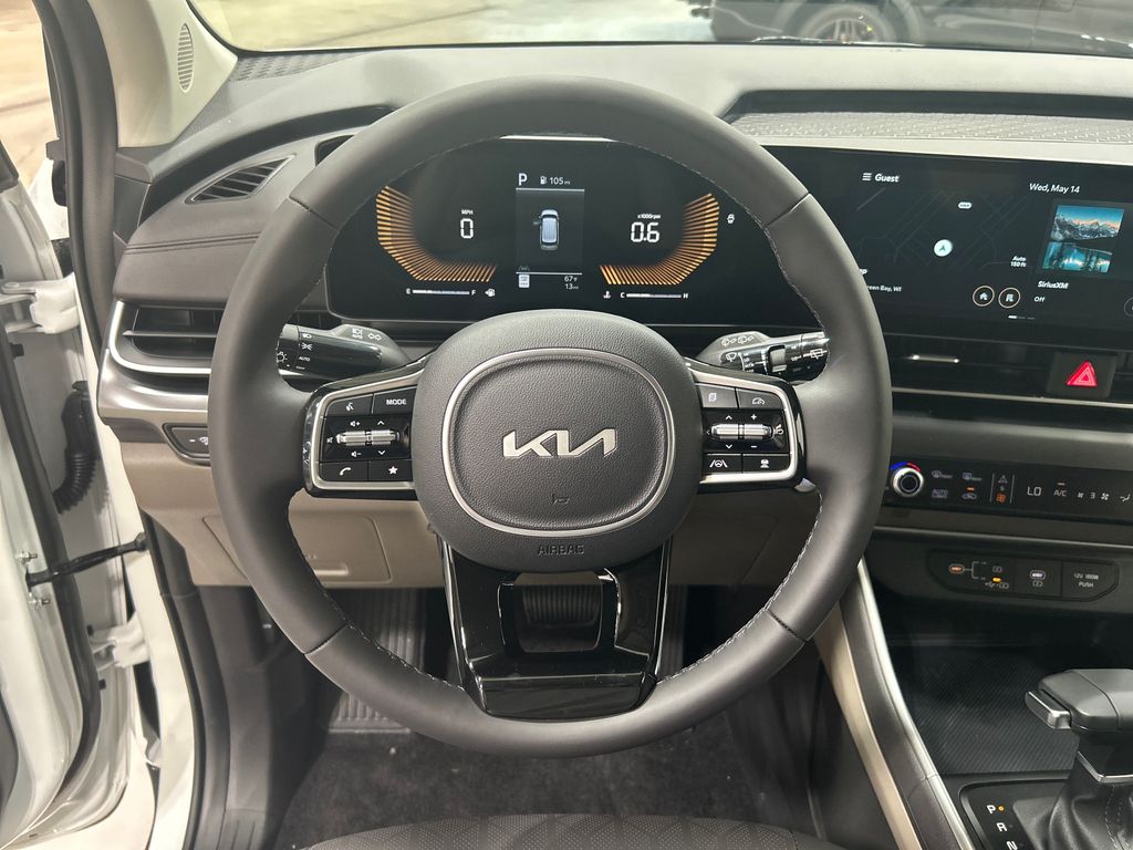 new 2025 Kia Carnival car, priced at $40,495