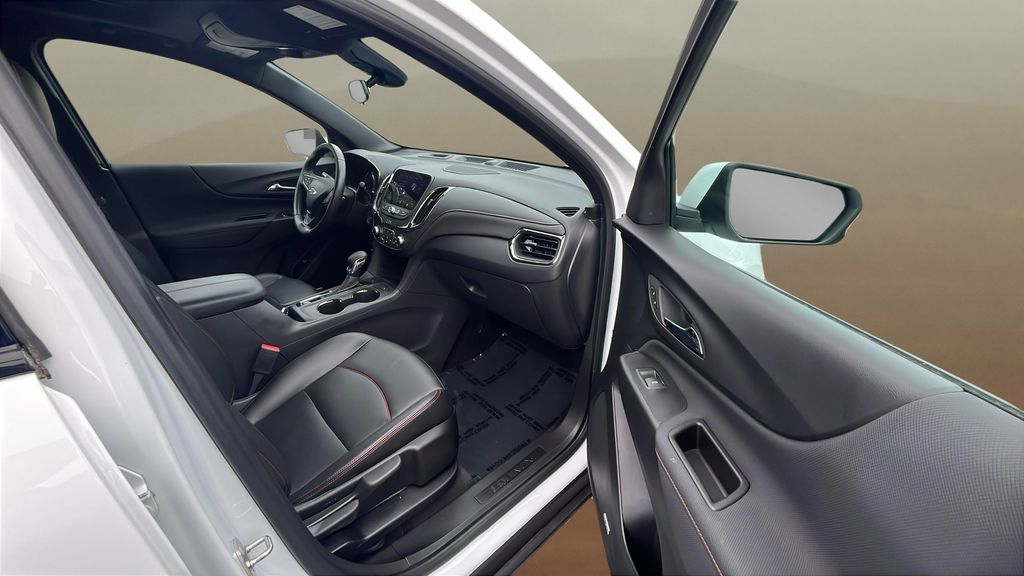 used 2022 Chevrolet Equinox car, priced at $24,950
