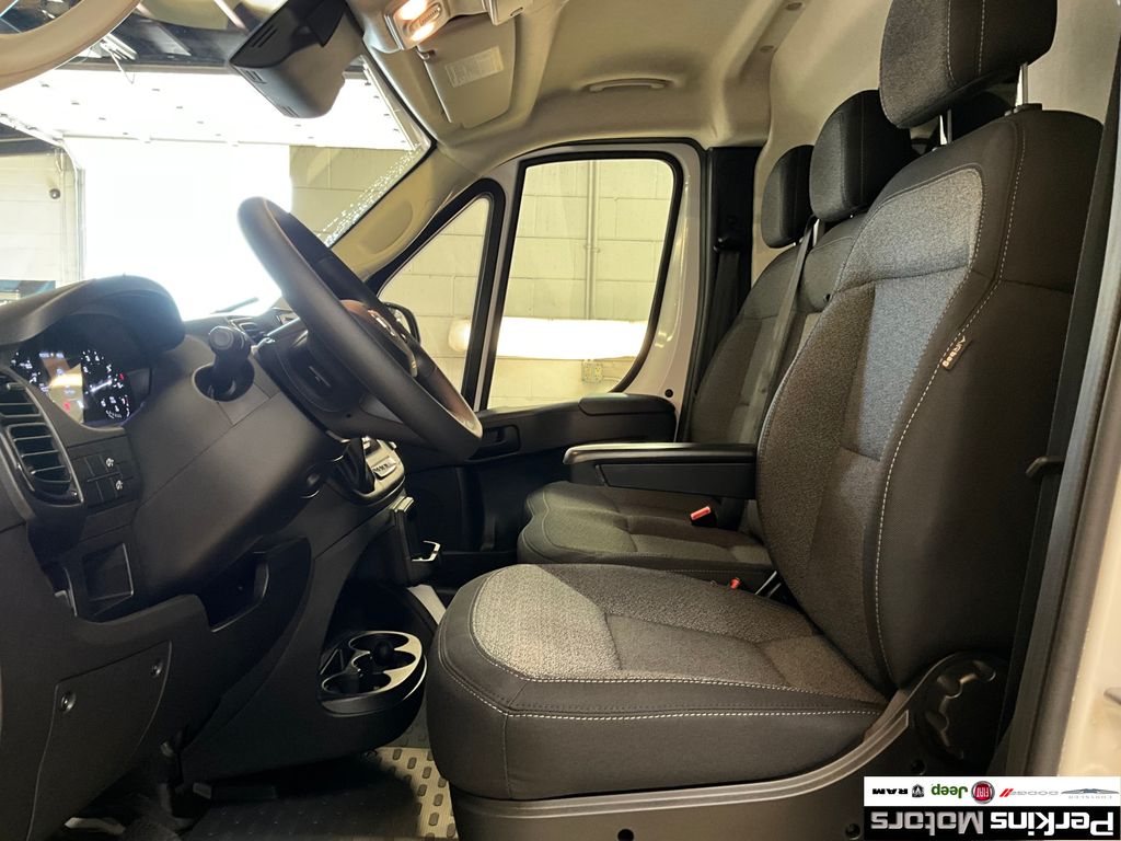new 2025 Ram ProMaster 2500 car, priced at $50,641