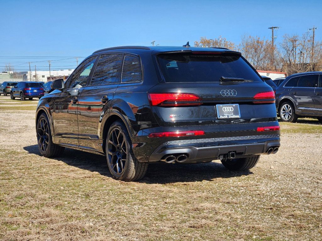 new 2025 Audi SQ7 car, priced at $98,995