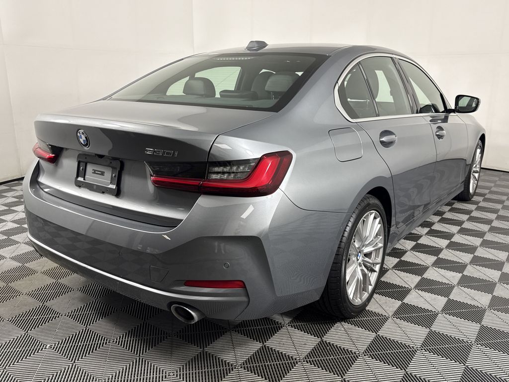 used 2024 BMW 3-Series car, priced at $29,697