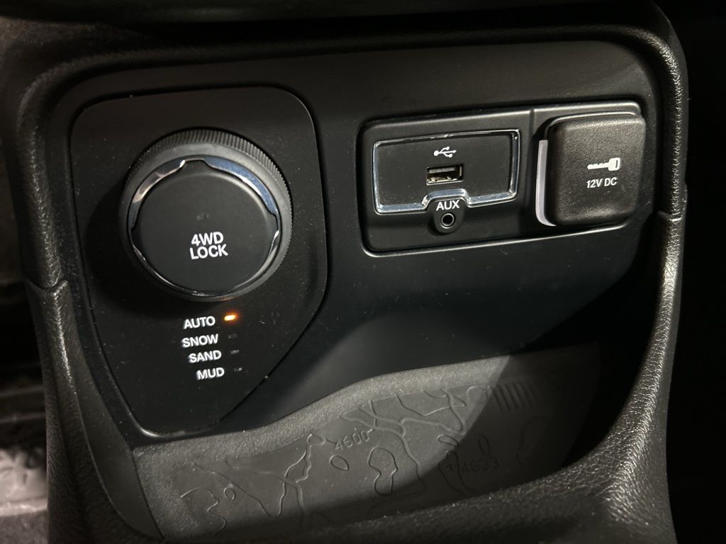 used 2016 Jeep Renegade car, priced at $13,996