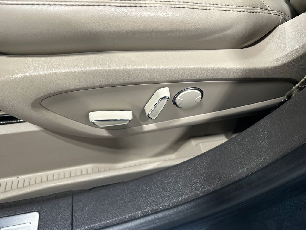used 2022 Lincoln Nautilus car, priced at $35,794