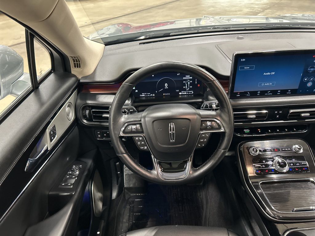 used 2022 Lincoln Nautilus car, priced at $38,333