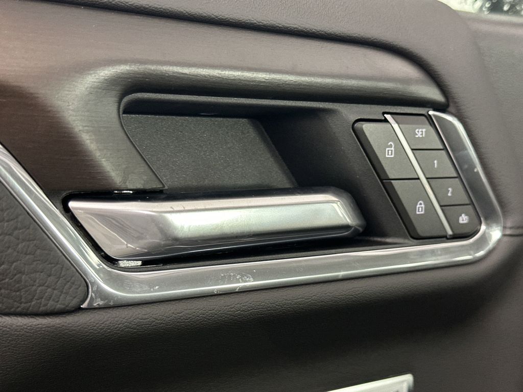 new 2025 GMC Sierra 1500 car, priced at $69,694