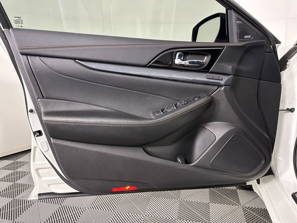 used 2023 Nissan Maxima car, priced at $30,834