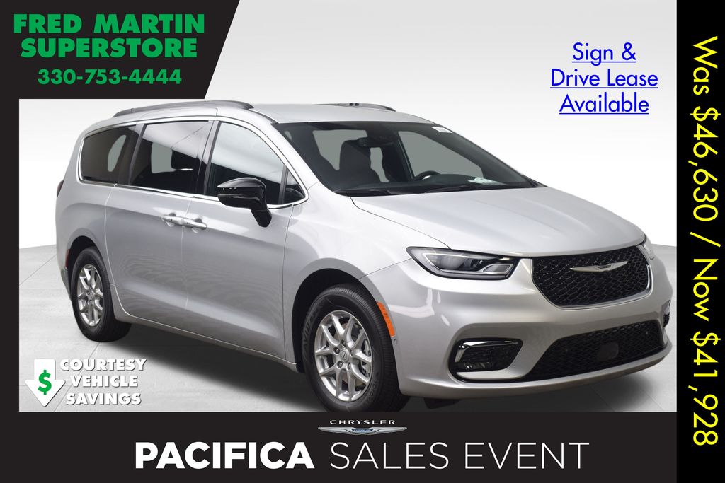 new 2026 Chrysler Pacifica car, priced at $41,928