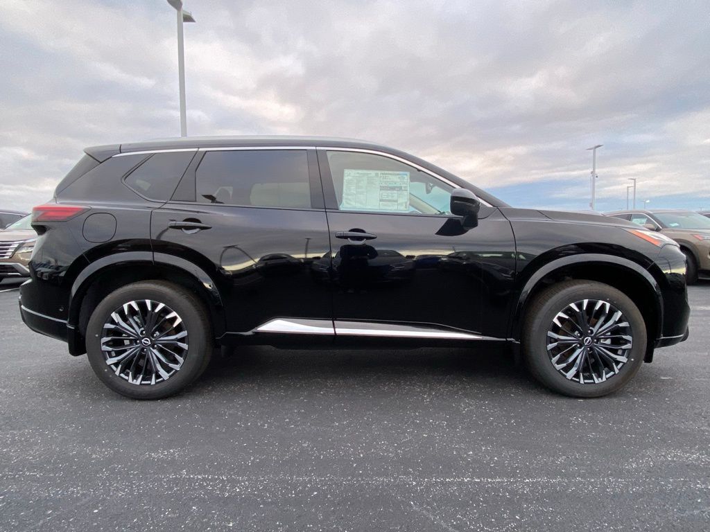 new 2024 Nissan Rogue car, priced at $33,475