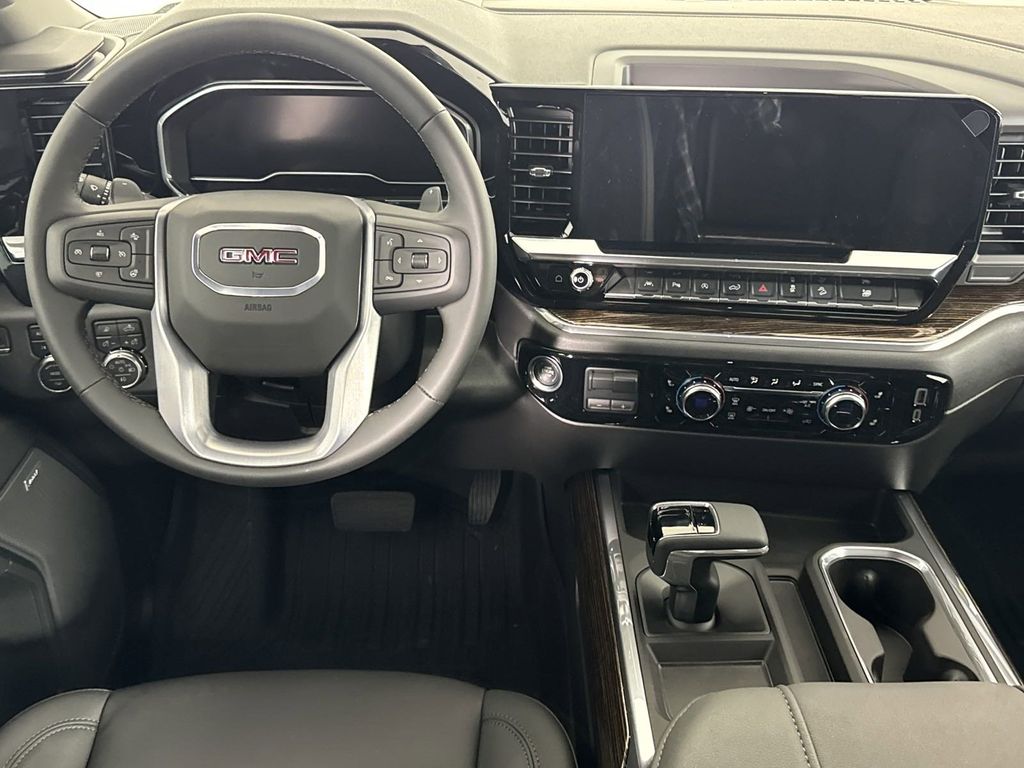 new 2025 GMC Sierra 1500 car, priced at $61,430