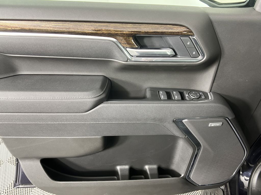 new 2025 GMC Sierra 1500 car, priced at $61,974