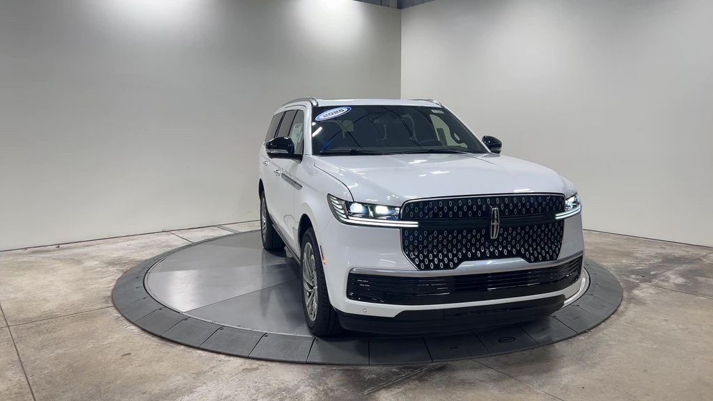 new 2025 Lincoln Navigator car, priced at $102,985
