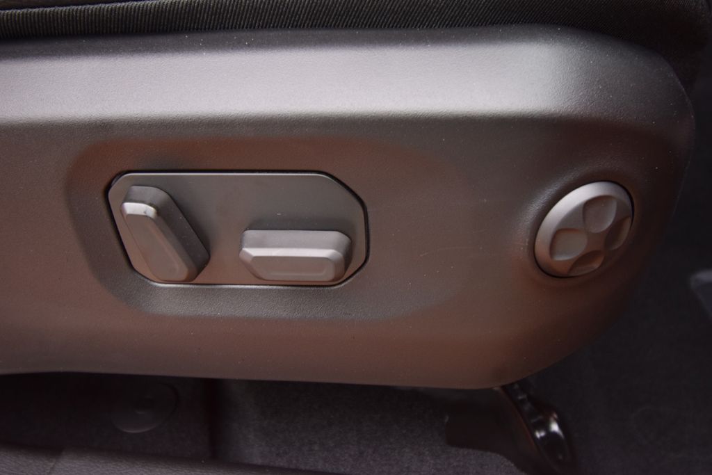 new 2025 Jeep Wrangler car, priced at $49,894