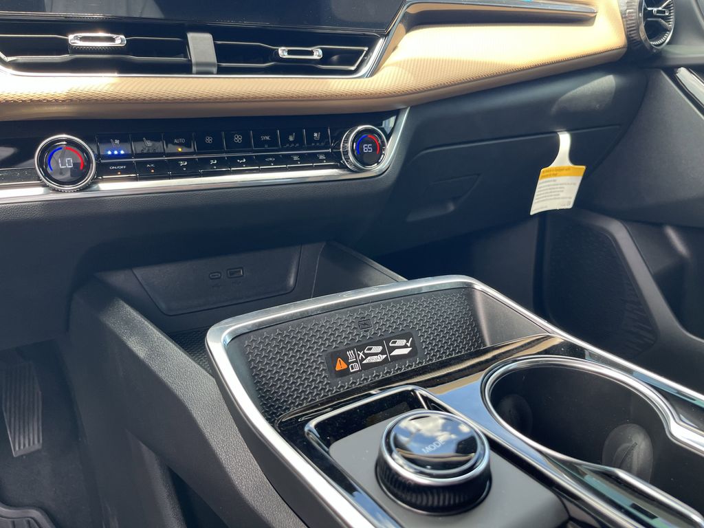 new 2026 Chevrolet Equinox car, priced at $34,189