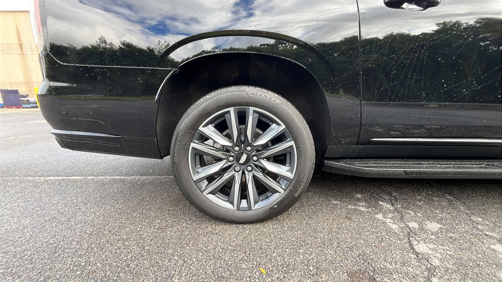 used 2024 Cadillac Escalade ESV car, priced at $84,400