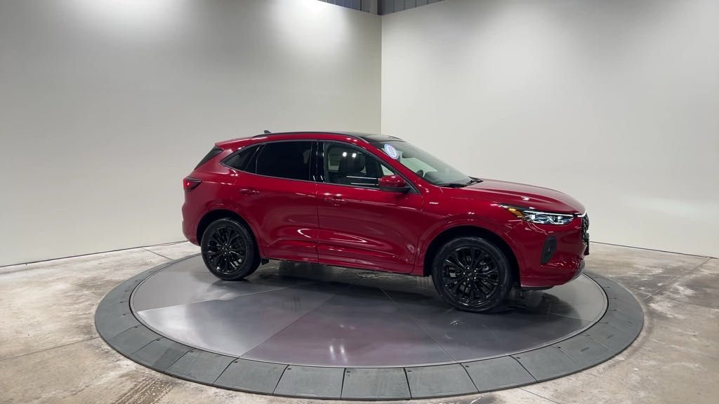 new 2025 Ford Escape car, priced at $41,725