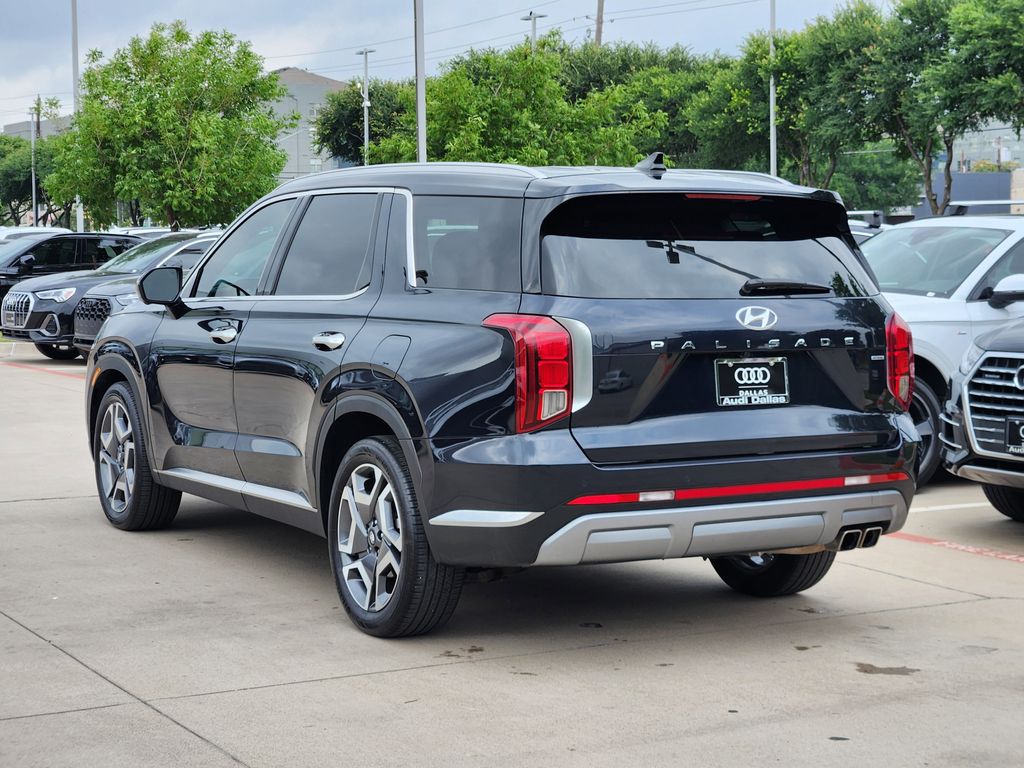 used 2024 Hyundai Palisade car, priced at $41,104