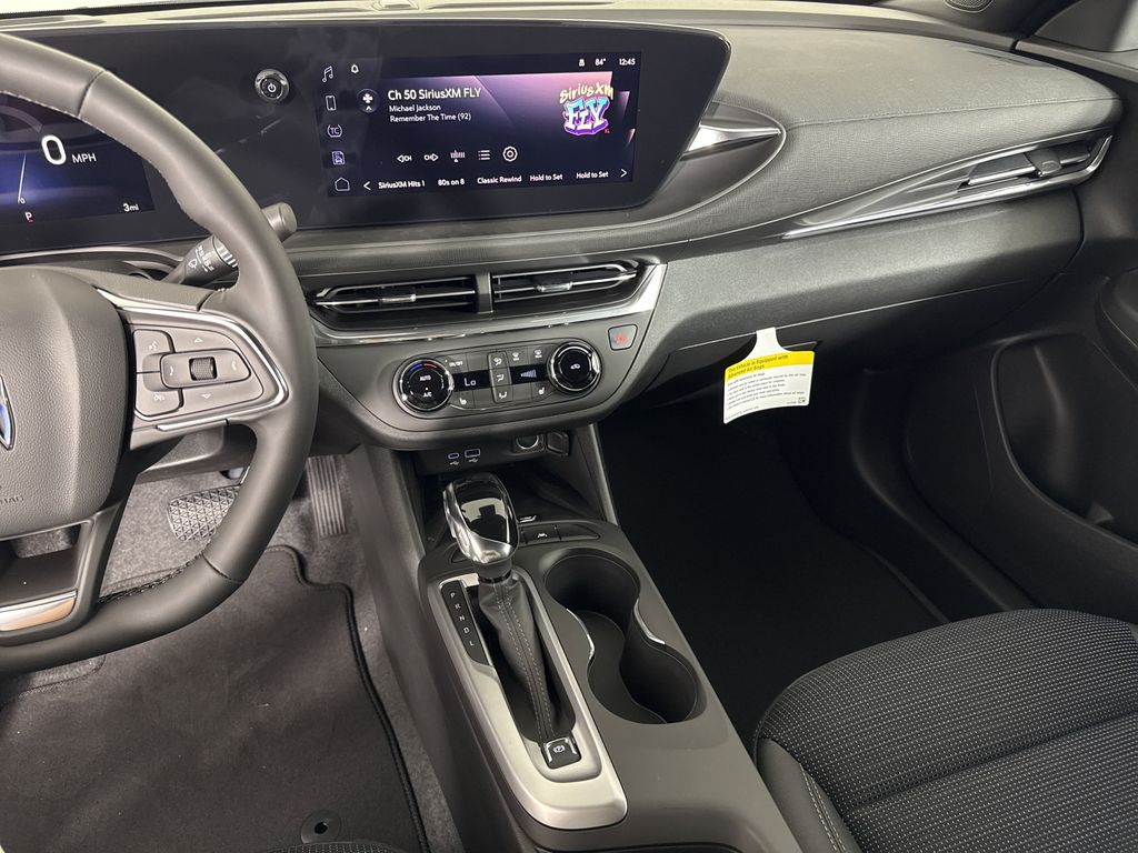 new 2025 Buick Envista car, priced at $27,375