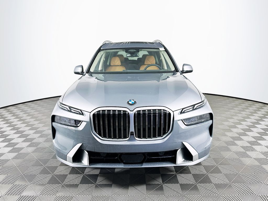 new 2025 BMW X7 car