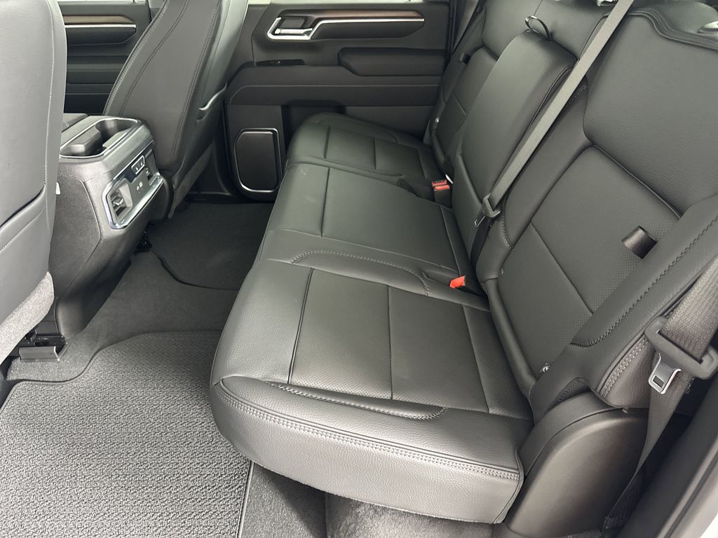 new 2025 GMC Sierra 2500HD car, priced at $86,234