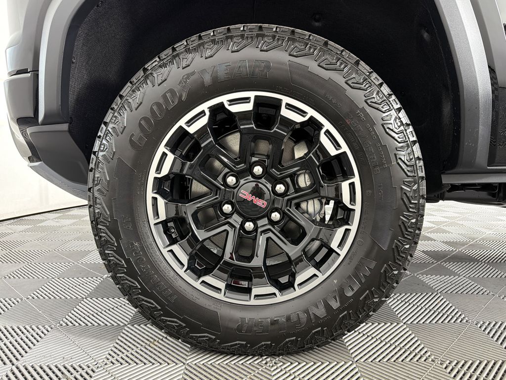 new 2026 GMC Canyon car, priced at $47,385