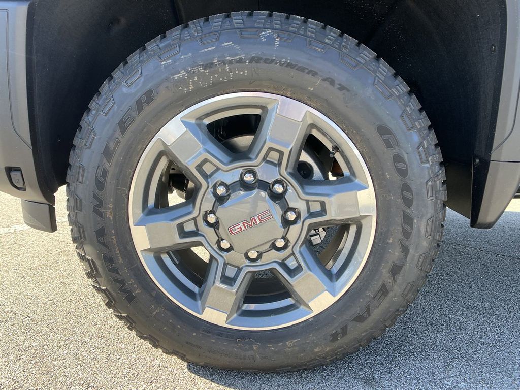 new 2025 GMC Sierra 2500HD car, priced at $80,865