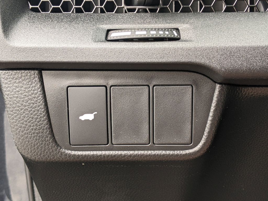 new 2026 Honda CR-V Hybrid car, priced at $38,382