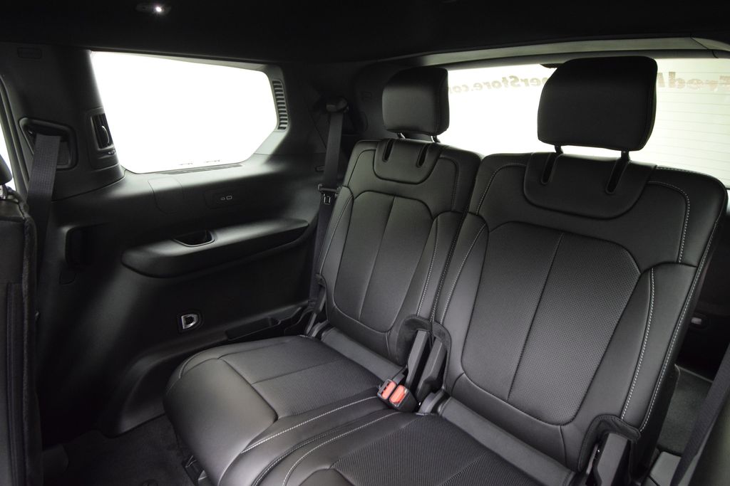 new 2025 Jeep Grand Cherokee L car, priced at $50,985