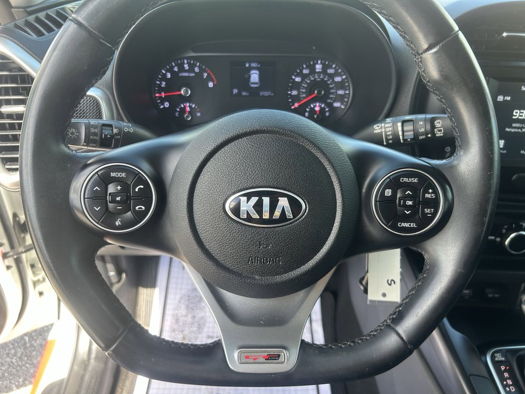 used 2021 Kia Soul car, priced at $16,991