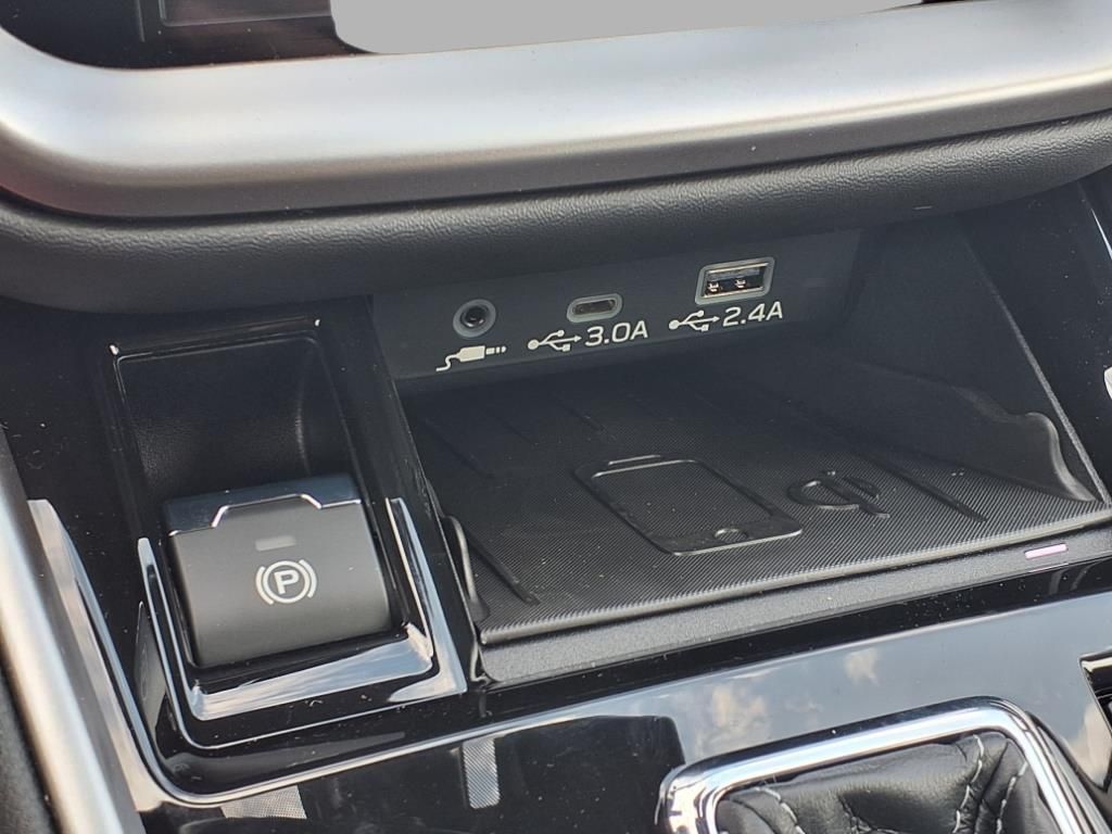 new 2025 Subaru Legacy car, priced at $40,009