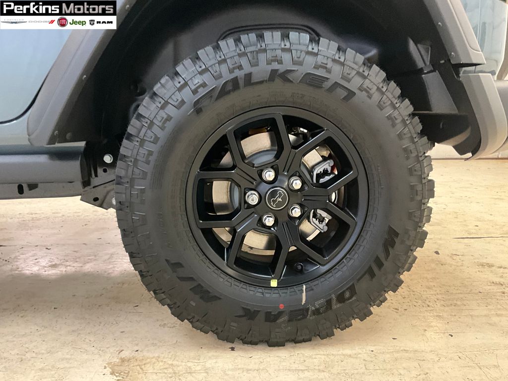 new 2025 Jeep Wrangler car, priced at $51,442