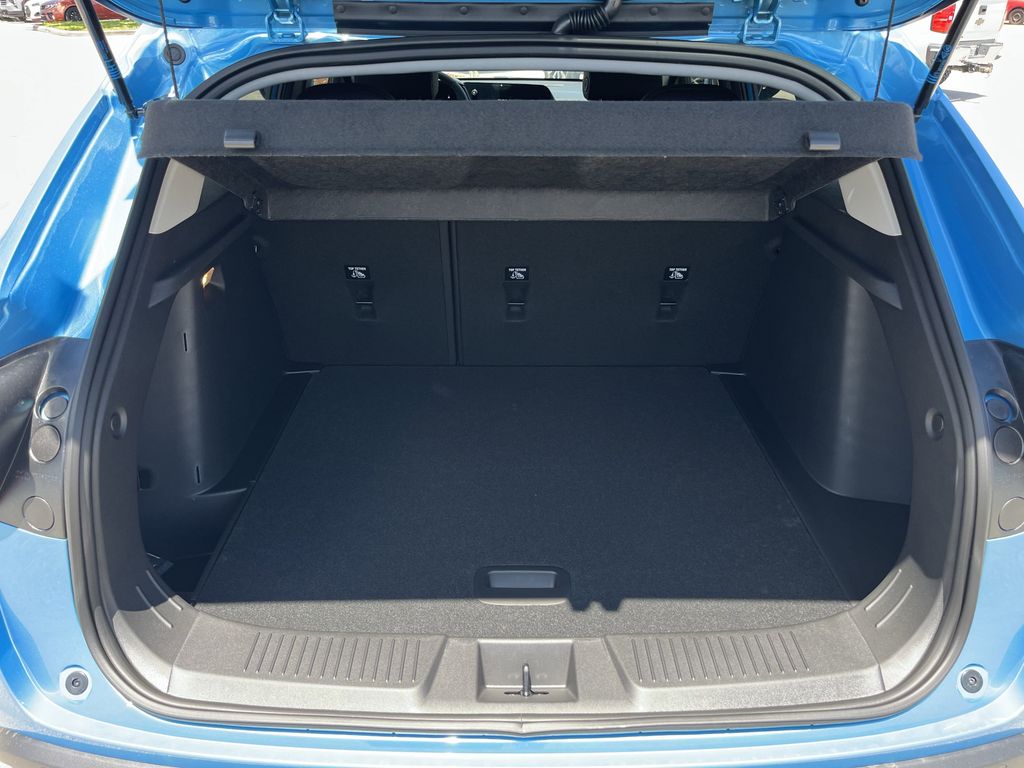 new 2025 Chevrolet Trax car, priced at $24,345