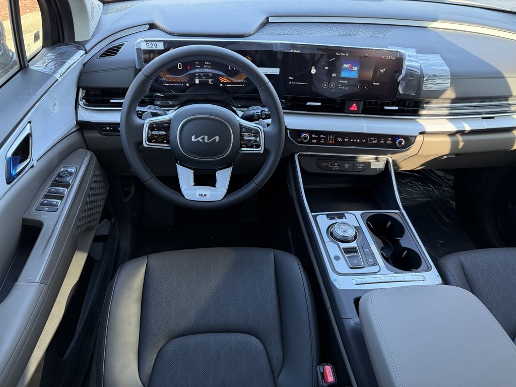 new 2026 Kia Carnival Hybrid car, priced at $38,702