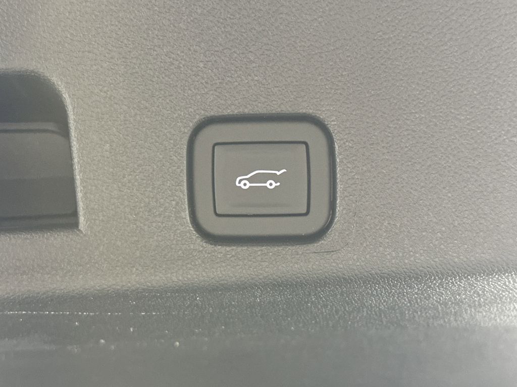 new 2025 Buick Enclave car, priced at $48,629