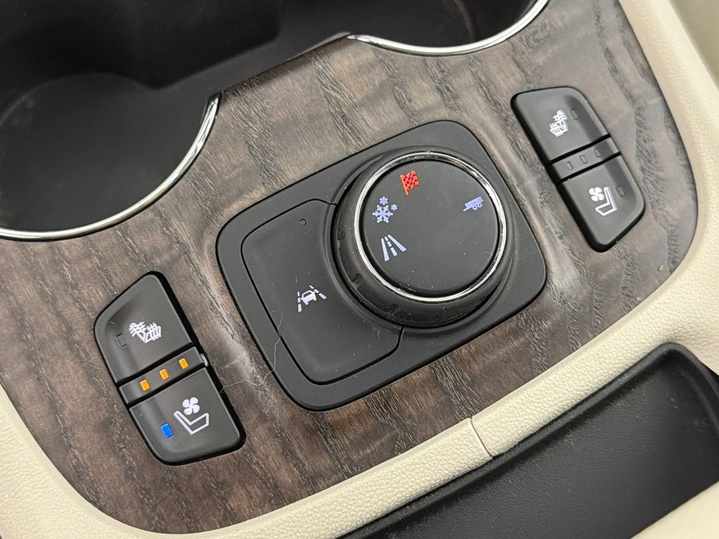 used 2023 GMC Acadia car, priced at $39,791