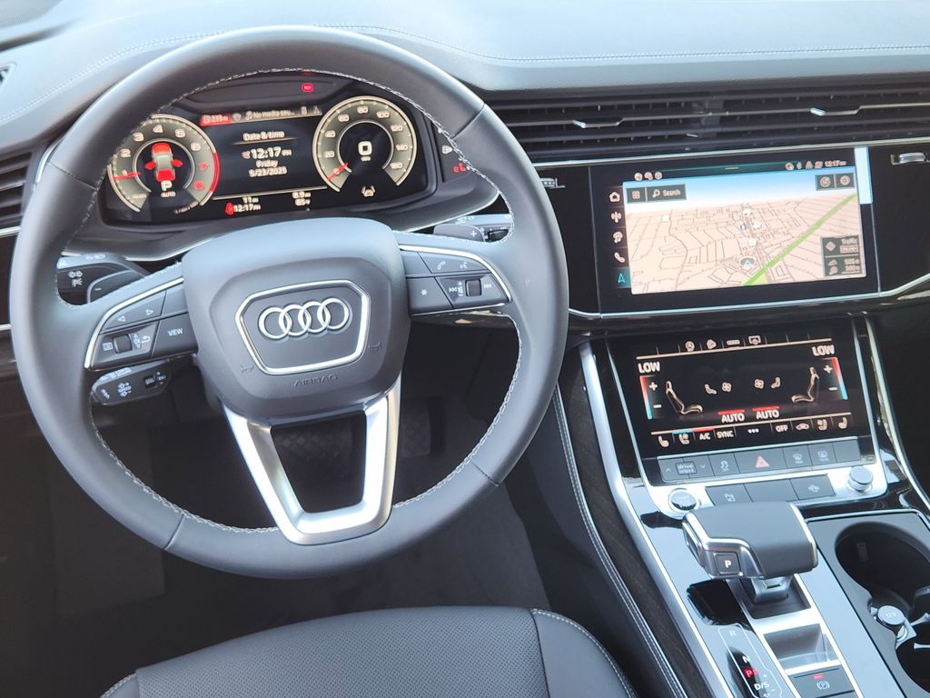new 2025 Audi Q7 car, priced at $77,750