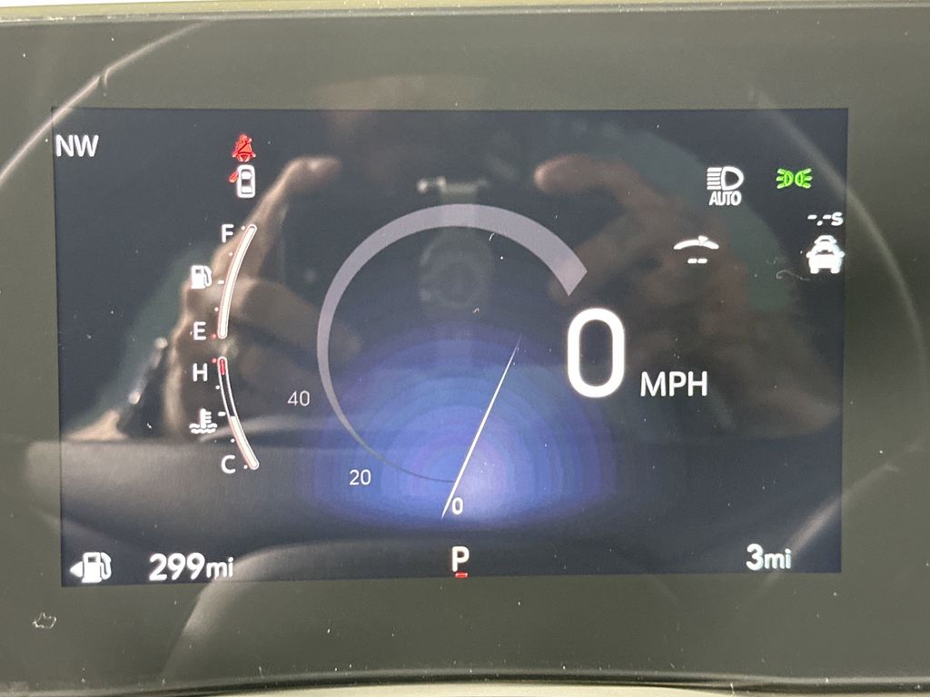 new 2025 Buick Envista car, priced at $29,869