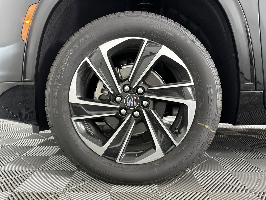 new 2025 Buick Enclave car, priced at $48,629