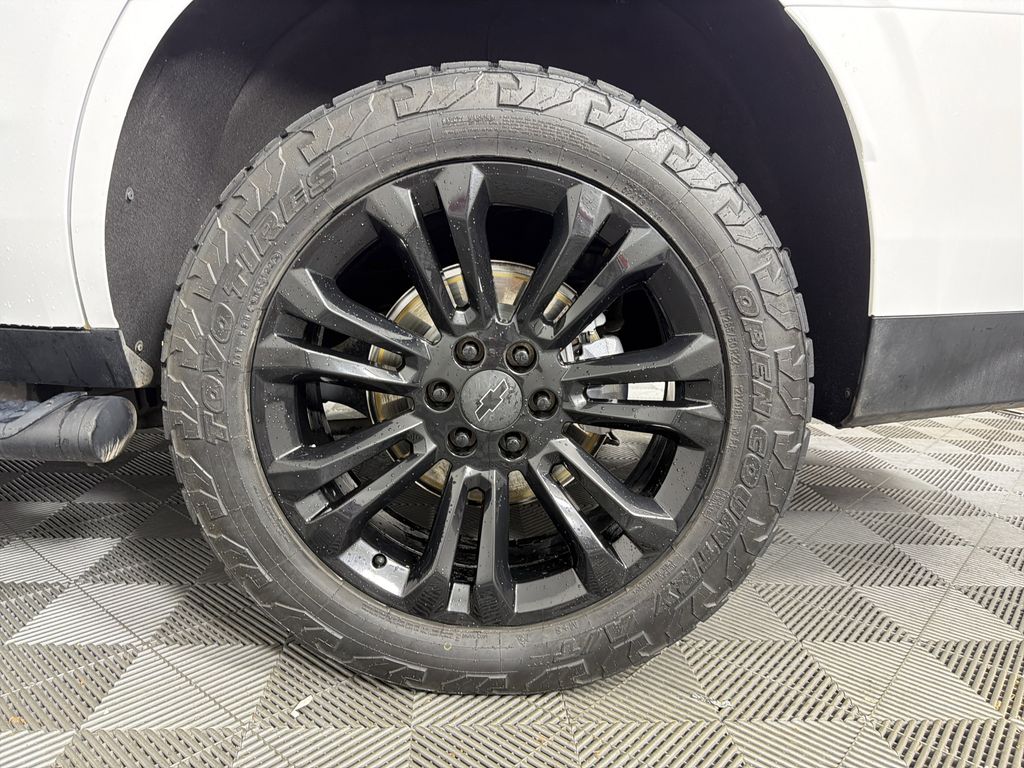 used 2022 Chevrolet Tahoe car, priced at $55,333