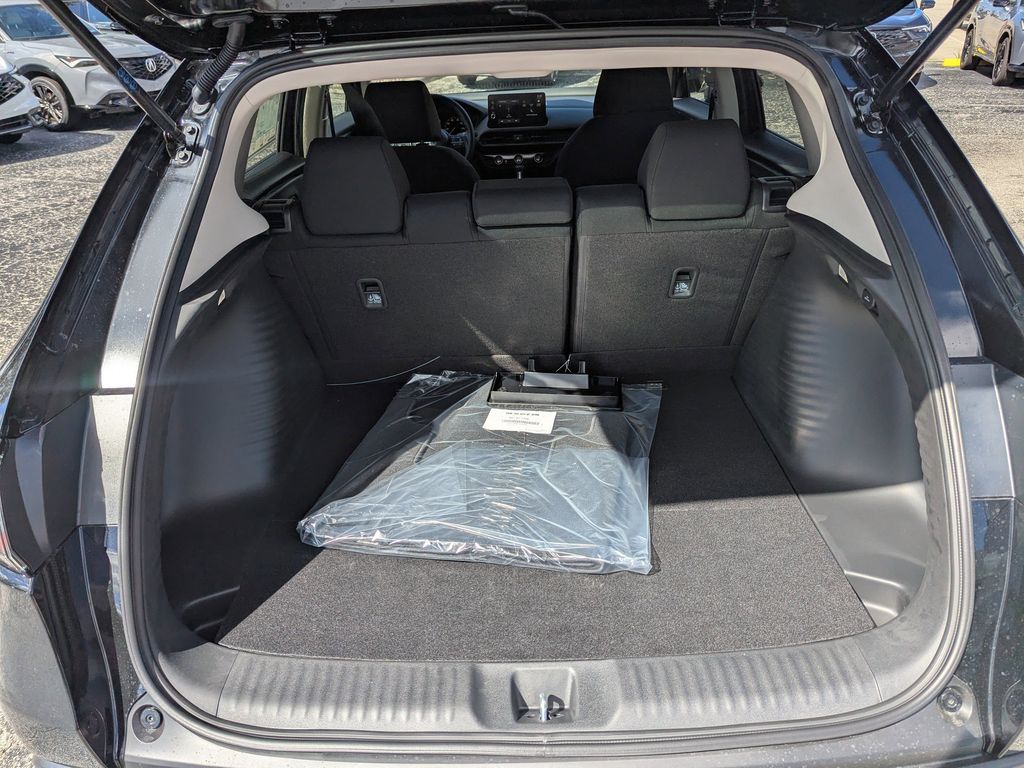 new 2026 Honda HR-V car, priced at $29,095